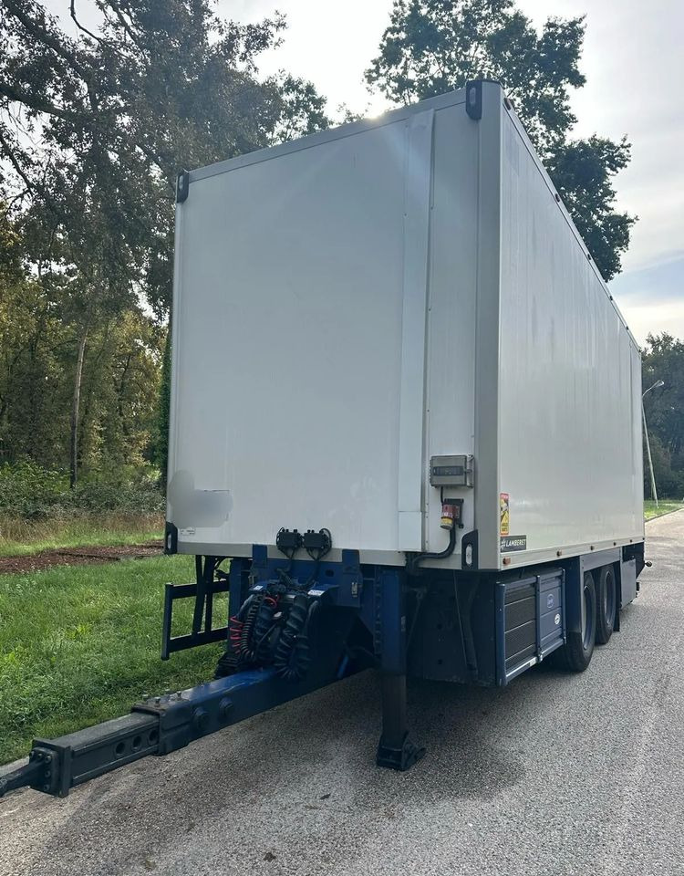 Scania S 500 CARIER FRIGO 6X2 RETARDER - Lastebil med kjøl: bilde 4 Scania S 500 CARIER FRIGO 6X2 RETARDER - Lastebil med kjøl: bilde 4