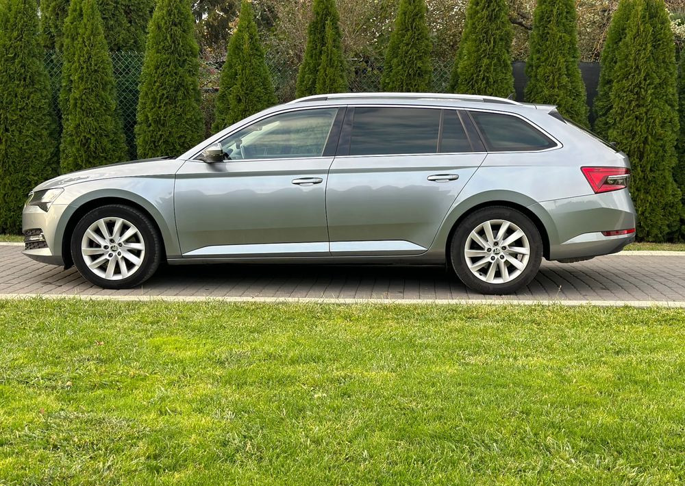 Skoda Superb 2.0 TDI SCR Style DSG - Stasjonsvogn: bilde 4 Skoda Superb 2.0 TDI SCR Style DSG - Stasjonsvogn: bilde 4