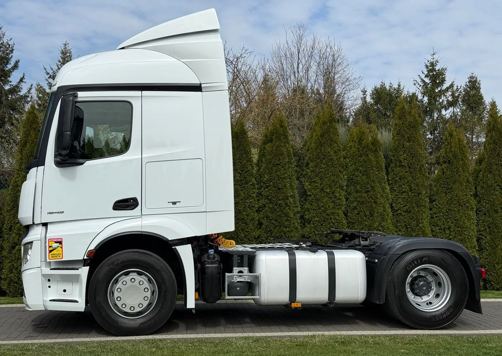 Mercedes-Benz ACTROS 1845 HYDRAULIKA - Trekkvogn: bilde 4 Mercedes-Benz ACTROS 1845 HYDRAULIKA - Trekkvogn: bilde 4