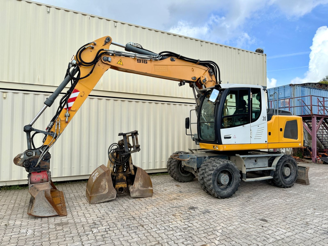 Liebherr A916 / Deutsche Maschine / Löffel + Greifer - Hjulgraver: bilde 1 Liebherr A916 / Deutsche Maschine / Löffel + Greifer - Hjulgraver: bilde 1