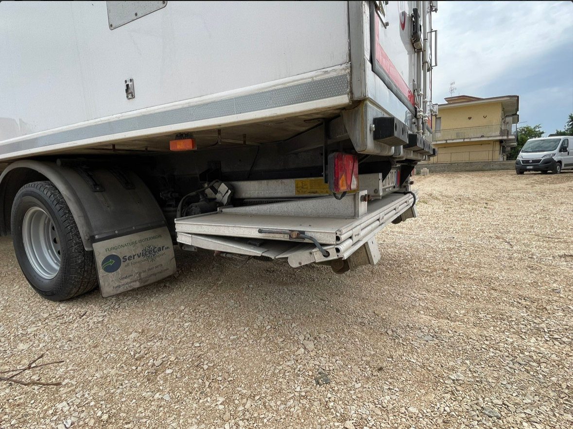 IVECO DAILY 60C17 - Lastebil med kjøl: bilde 4 IVECO DAILY 60C17 - Lastebil med kjøl: bilde 4