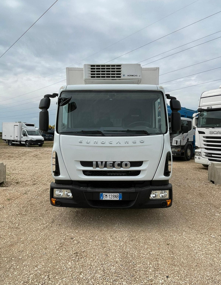 IVECO EUROCARGO 75E18 - Lastebil med kjøl: bilde 1 IVECO EUROCARGO 75E18 - Lastebil med kjøl: bilde 1