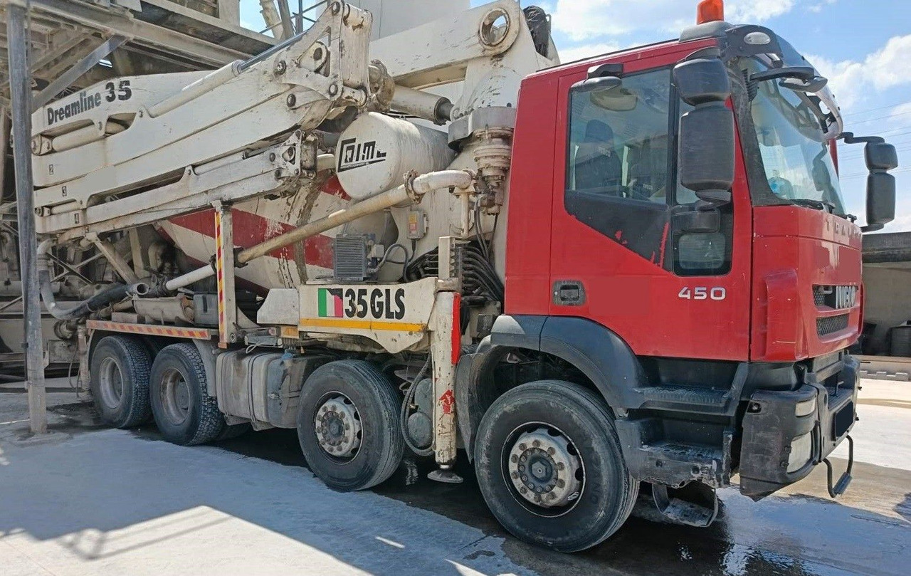 Iveco TRAKKER 450 COIME 35 - Betongpumpe: bilde 1 Iveco TRAKKER 450 COIME 35 - Betongpumpe: bilde 1