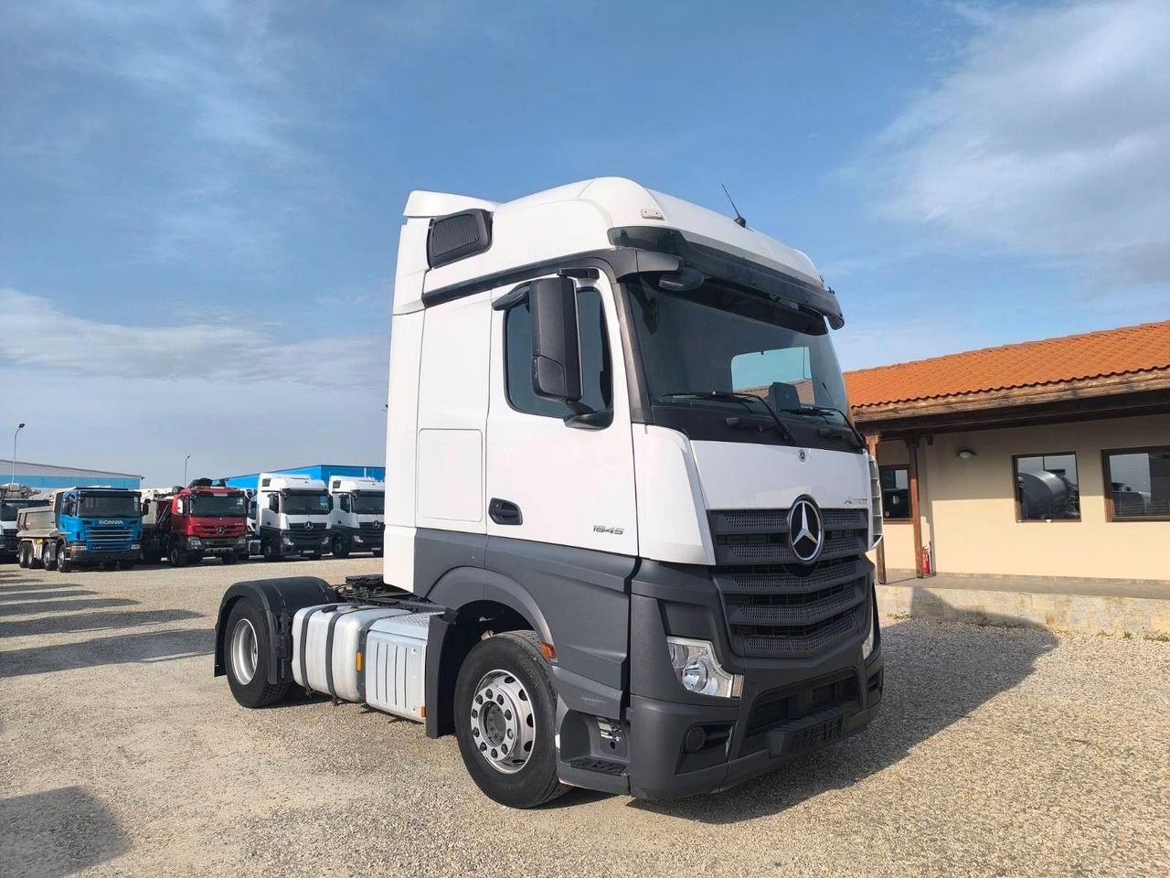 Mercedes-Benz Actros 1845 - Trekkvogn: bilde 1 Mercedes-Benz Actros 1845 - Trekkvogn: bilde 1
