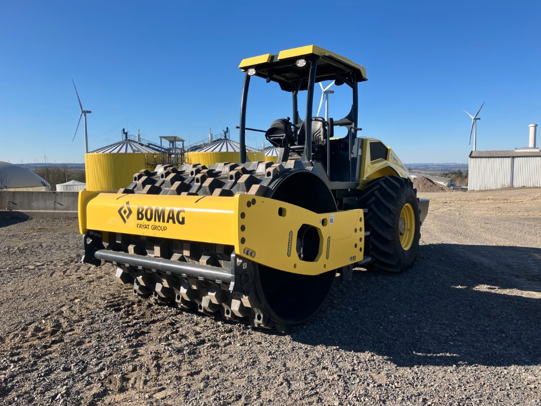 BOMAG DE BW 211 DH-5 Stage IV/TIER4f - Kompaktor: bilde 1 BOMAG DE BW 211 DH-5 Stage IV/TIER4f - Kompaktor: bilde 1