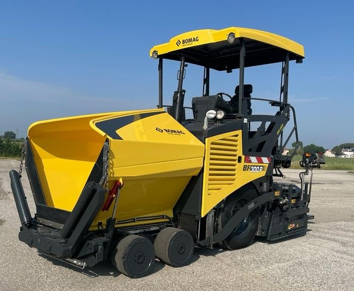 BOMAG IT BF 300 P S340-2 TV Stage IIIa/Tier 3 - Asfaltutlegger: bilde 1 BOMAG IT BF 300 P S340-2 TV Stage IIIa/Tier 3 - Asfaltutlegger: bilde 1