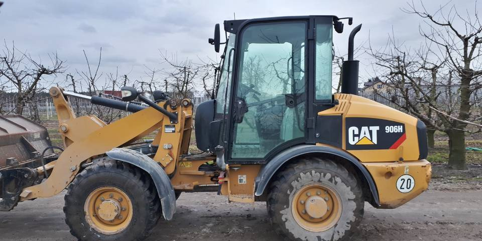 Ładowarka Caterpillar 906H widły + łyżka - Hjullaster: bilde 1 Ładowarka Caterpillar 906H widły + łyżka - Hjullaster: bilde 1