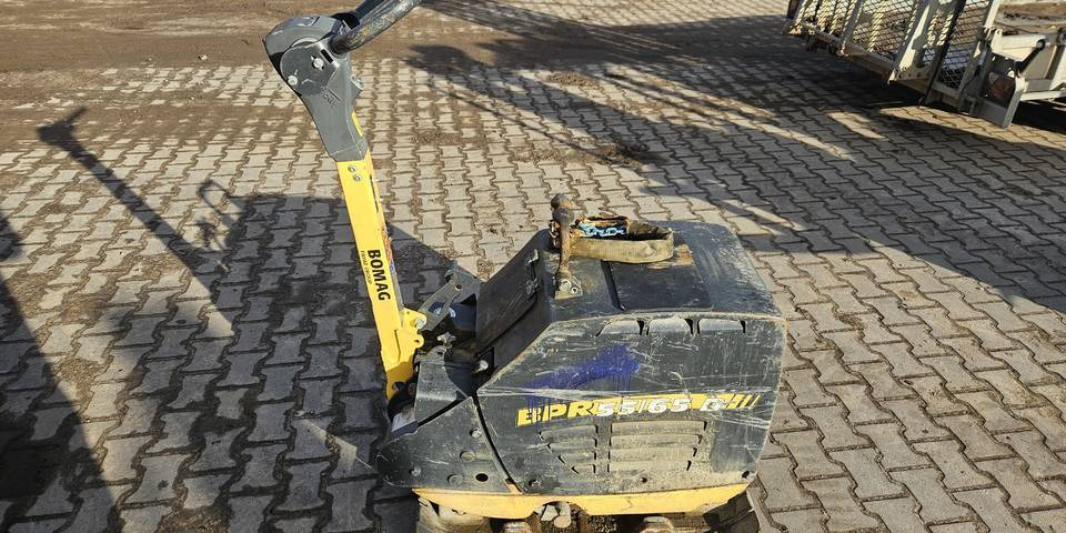 Zagęszczarka Bomag BPR 55/65 2021 pęknięty wał korbowy 455 kg 500 - Vibroplate: bilde 1 Zagęszczarka Bomag BPR 55/65 2021 pęknięty wał korbowy 455 kg 500 - Vibroplate: bilde 1
