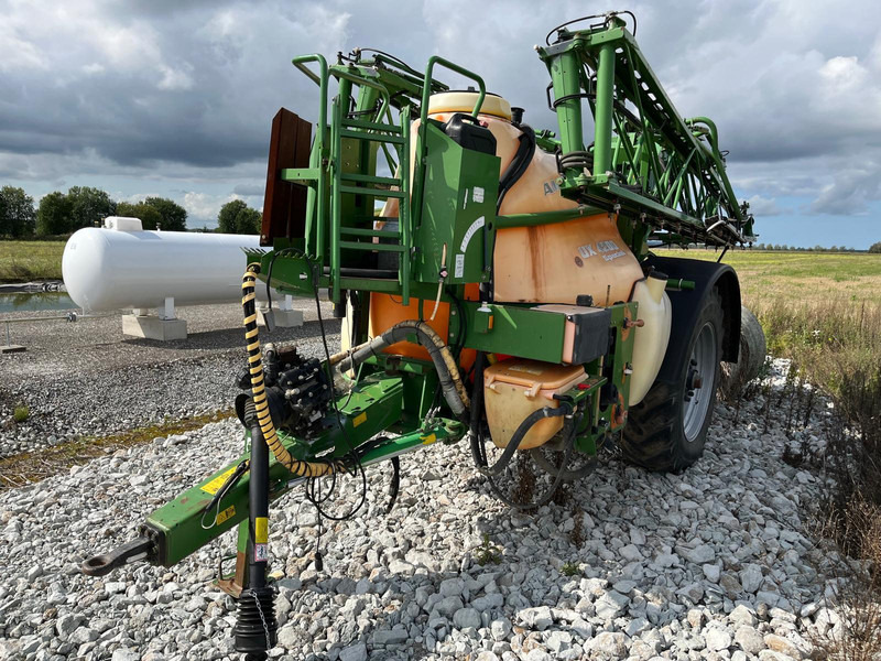 Amazone UX 4200 Special - Sprøyte: bilde 2 Amazone UX 4200 Special - Sprøyte: bilde 2