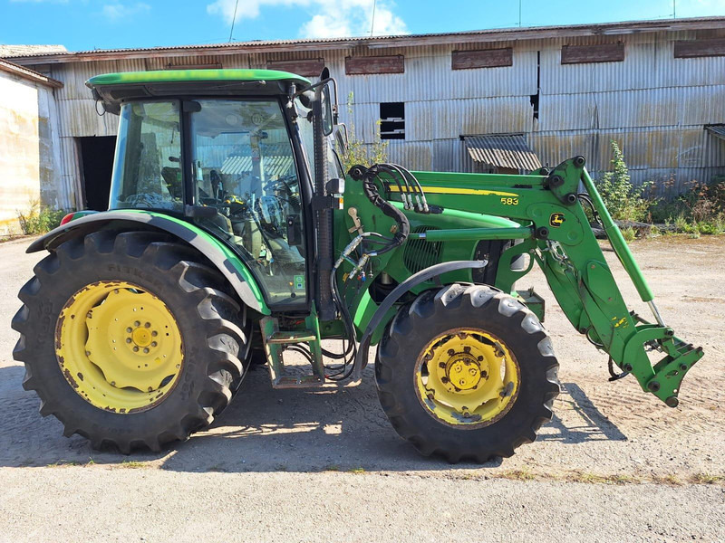 John Deere 5720 - Traktor: bilde 2 John Deere 5720 - Traktor: bilde 2