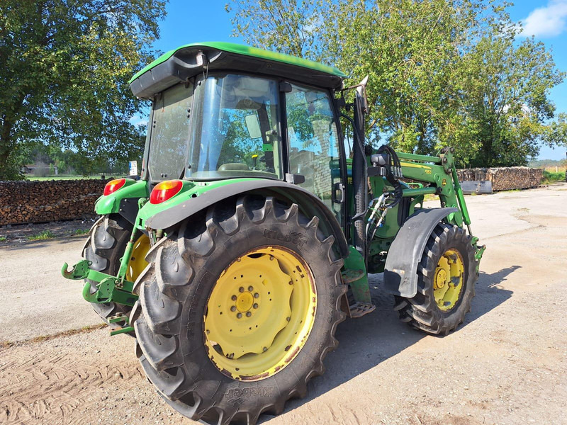 Traktor John Deere 5720: bilde 6 Traktor John Deere 5720: bilde 6