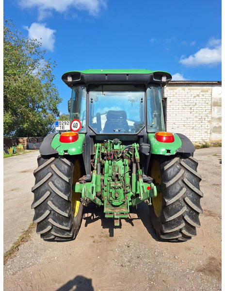 Traktor John Deere 5720: bilde 7 Traktor John Deere 5720: bilde 7