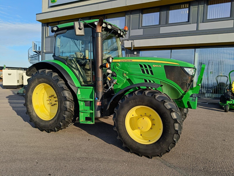 John Deere 6140R - Traktor: bilde 1 John Deere 6140R - Traktor: bilde 1