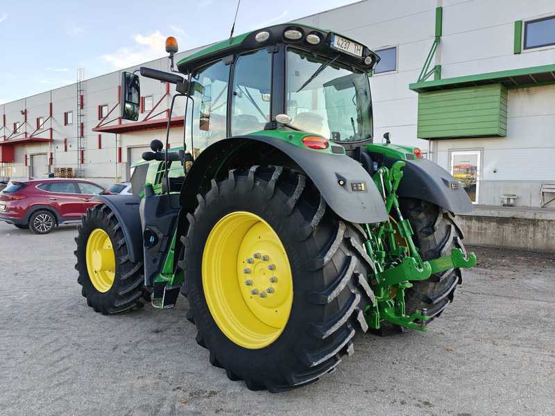 John Deere 6215R Autopowr - Traktor: bilde 5 John Deere 6215R Autopowr - Traktor: bilde 5