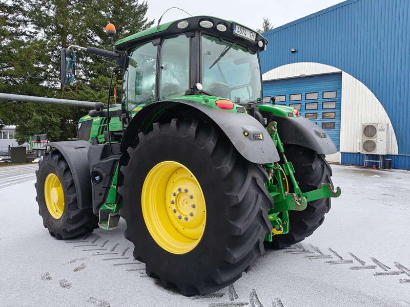 John Deere 6215R - Traktor: bilde 5 John Deere 6215R - Traktor: bilde 5