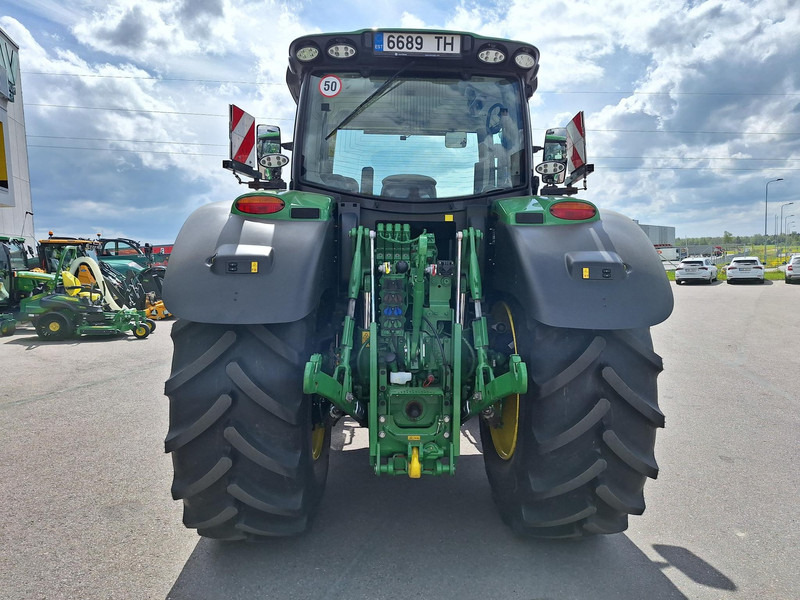 John Deere 6R 155 Autopower - Traktor: bilde 4 John Deere 6R 155 Autopower - Traktor: bilde 4