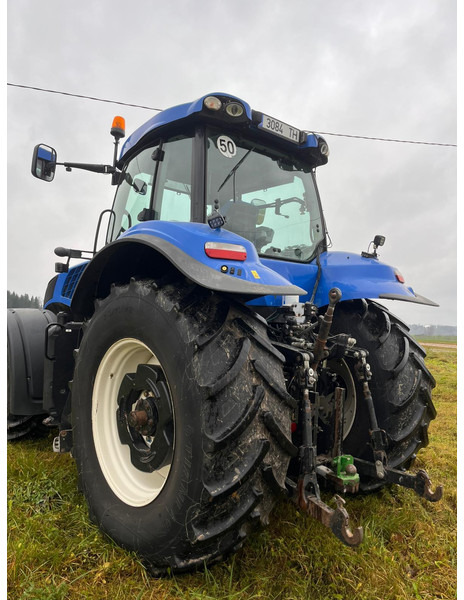 New Holland T8.330 - Traktor: bilde 5 New Holland T8.330 - Traktor: bilde 5