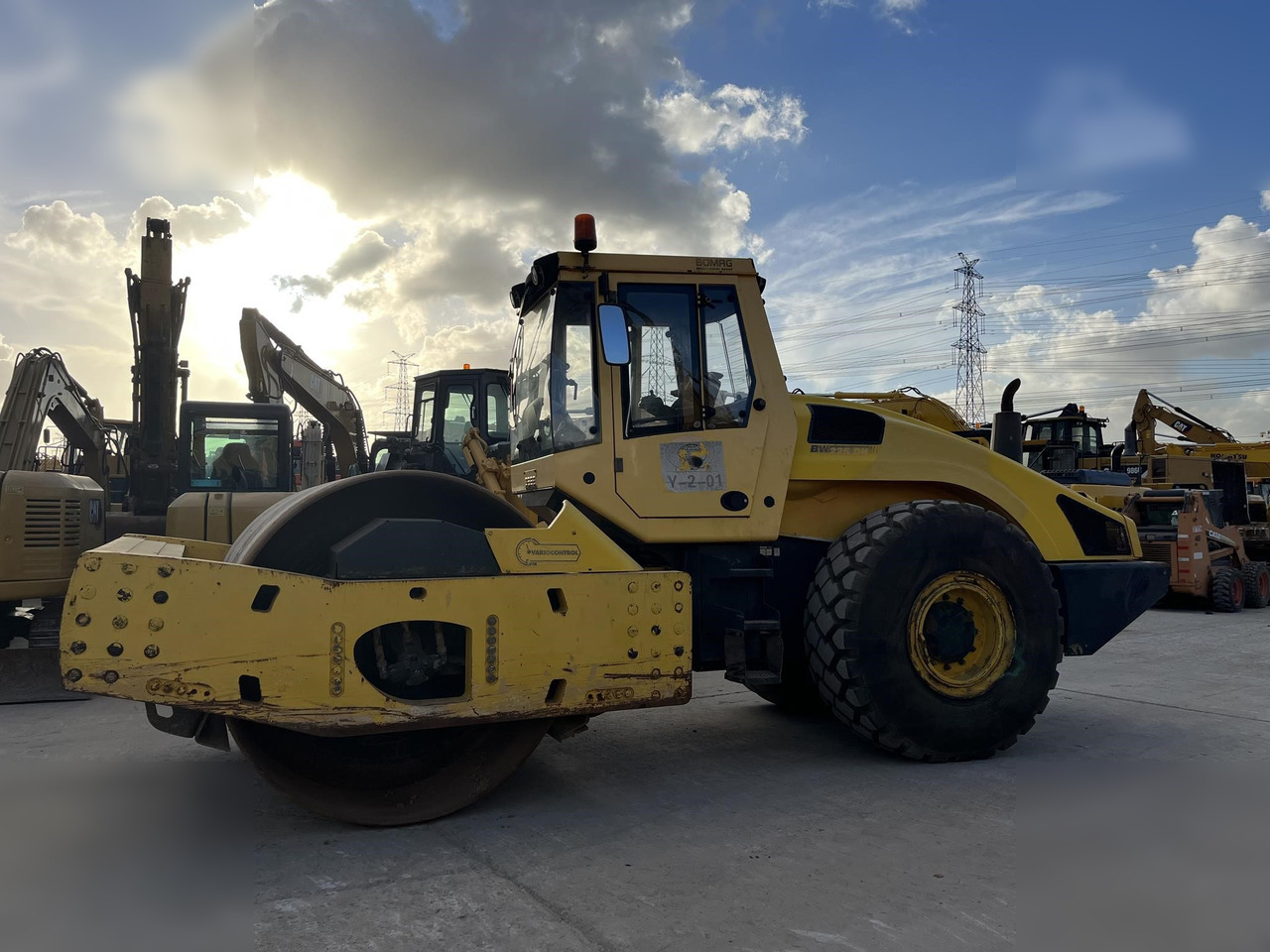 BOMAG BW226DH-4 - Vals: bilde 1 BOMAG BW226DH-4 - Vals: bilde 1