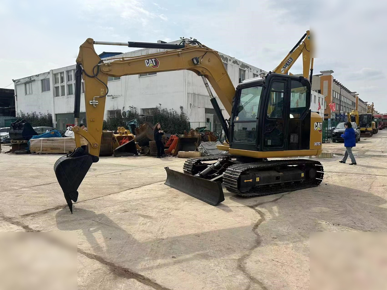 CATERPILLAR 307E2 - Beltegraver: bilde 1 CATERPILLAR 307E2 - Beltegraver: bilde 1