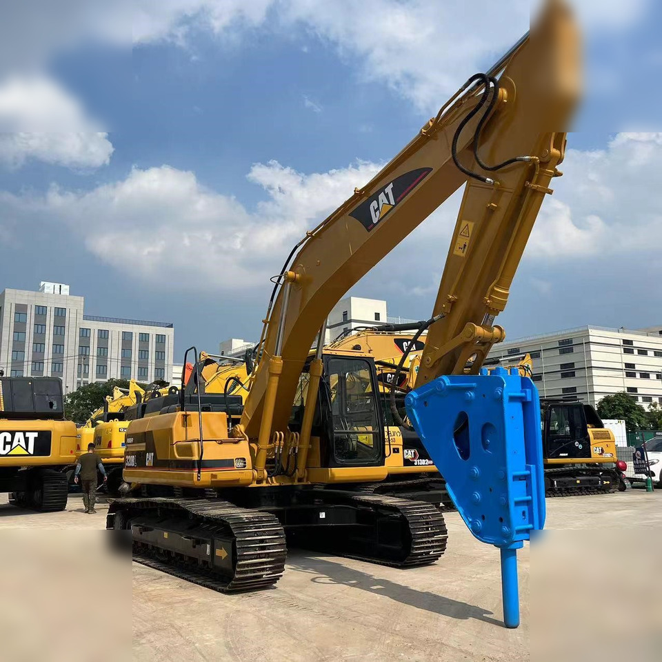 CATERPILLAR 320BL - Beltegraver: bilde 3 CATERPILLAR 320BL - Beltegraver: bilde 3