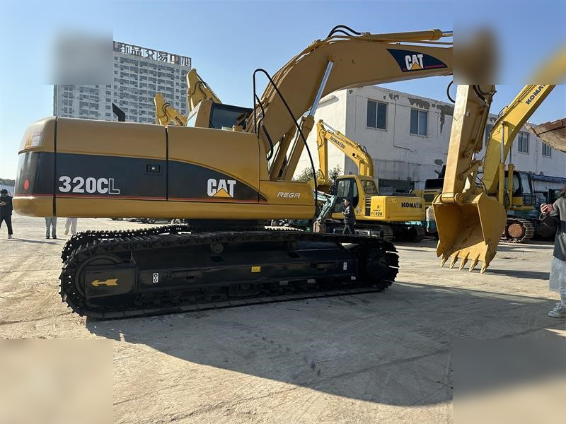 CATERPILLAR 320CL - Beltegraver: bilde 1 CATERPILLAR 320CL - Beltegraver: bilde 1