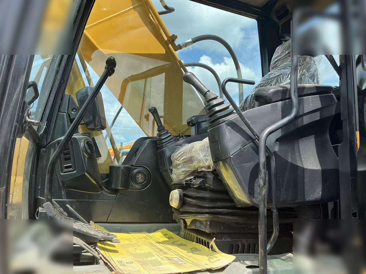 Beltegraver CATERPILLAR 320CL: bilde 11 Beltegraver CATERPILLAR 320CL: bilde 11