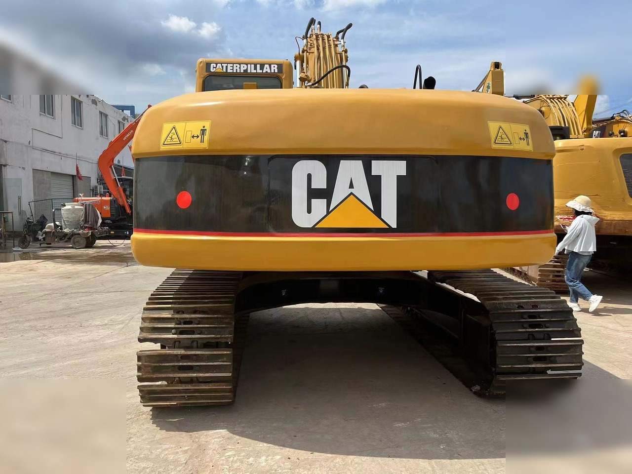 CATERPILLAR 320CL - Beltegraver: bilde 2 CATERPILLAR 320CL - Beltegraver: bilde 2