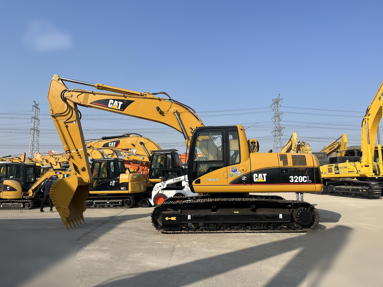 CATERPILLAR 320CL - Beltegraver: bilde 1 CATERPILLAR 320CL - Beltegraver: bilde 1