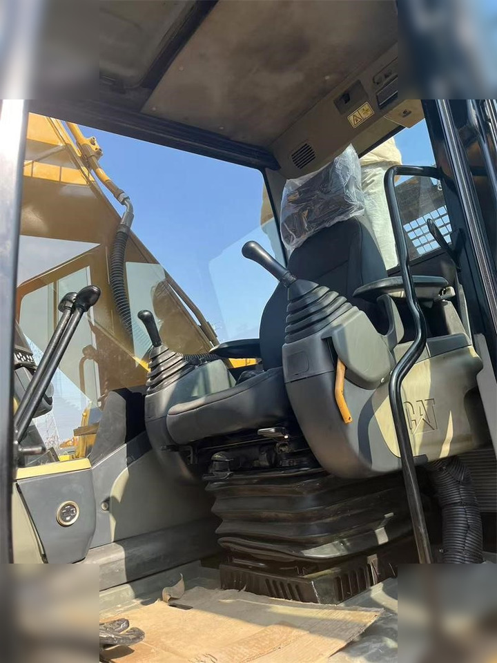 Beltegraver CATERPILLAR 320D: bilde 8