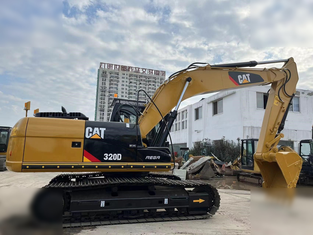 CATERPILLAR 320D - Beltegraver: bilde 4 CATERPILLAR 320D - Beltegraver: bilde 4