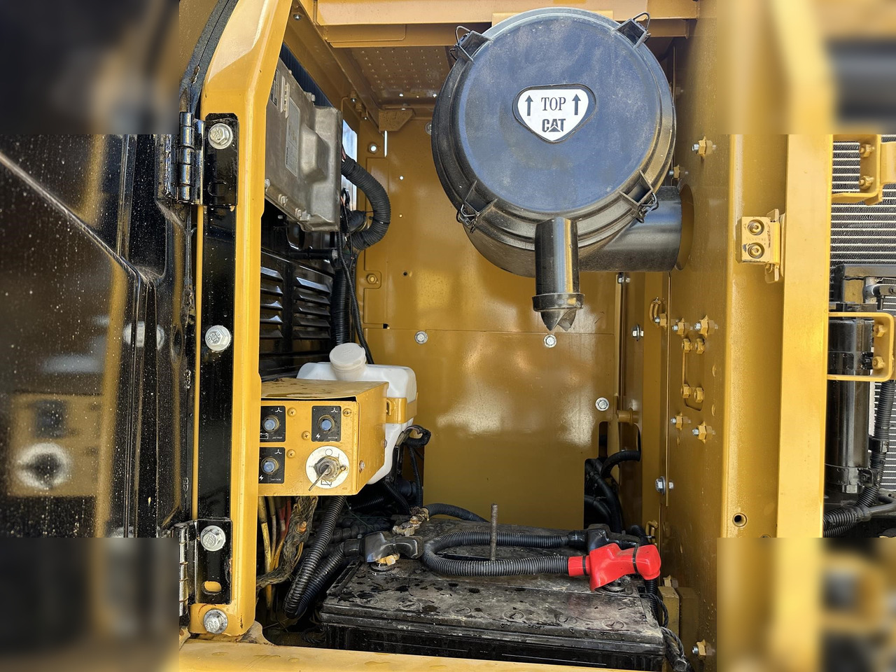 Beltegraver CATERPILLAR 320D: bilde 7