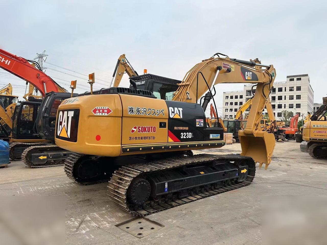 CATERPILLAR 323DL - Beltegraver: bilde 3 CATERPILLAR 323DL - Beltegraver: bilde 3