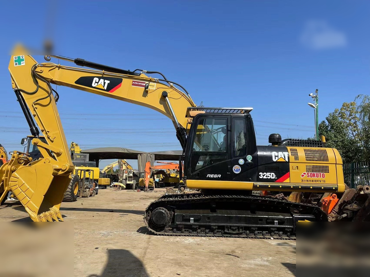CATERPILLAR 325DL - Beltegraver: bilde 1 CATERPILLAR 325DL - Beltegraver: bilde 1