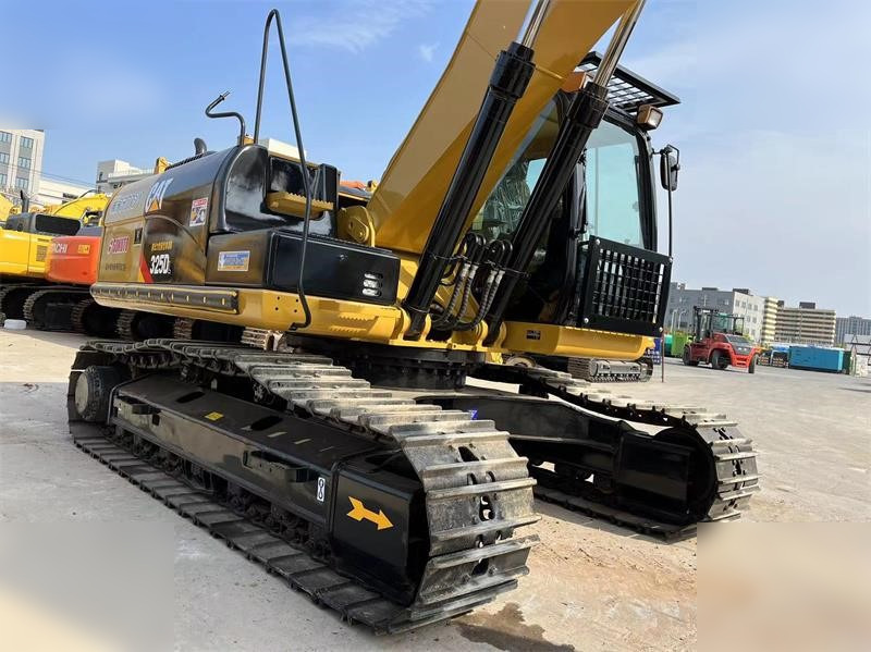 CATERPILLAR 325DL - Beltegraver: bilde 4 CATERPILLAR 325DL - Beltegraver: bilde 4