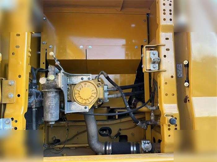 Beltegraver CATERPILLAR 330: bilde 7