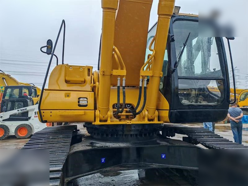 CATERPILLAR 330CL - Beltegraver: bilde 4 CATERPILLAR 330CL - Beltegraver: bilde 4