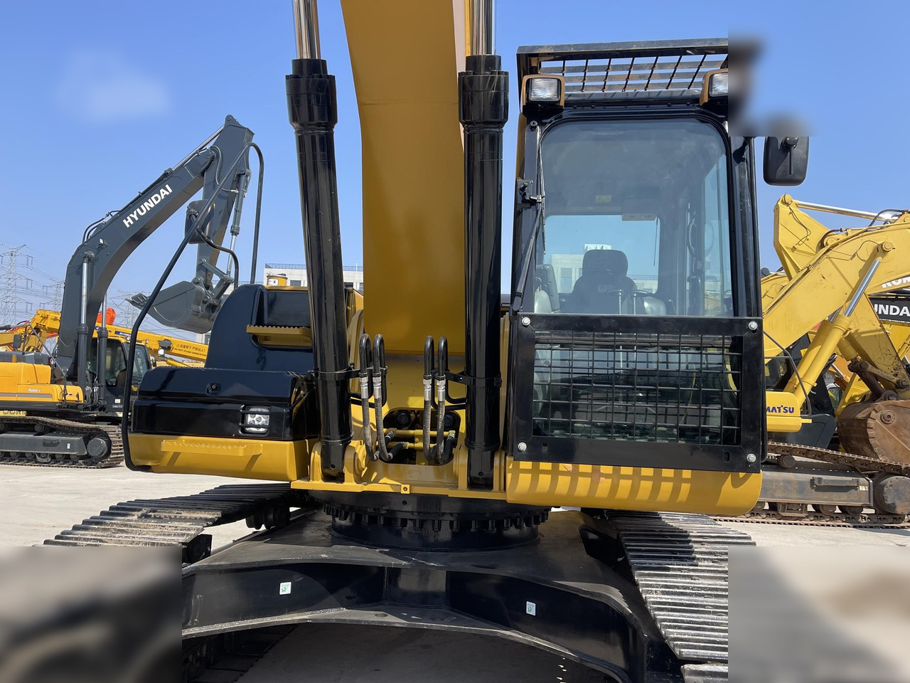 CATERPILLAR 330DL - Beltegraver: bilde 2 CATERPILLAR 330DL - Beltegraver: bilde 2
