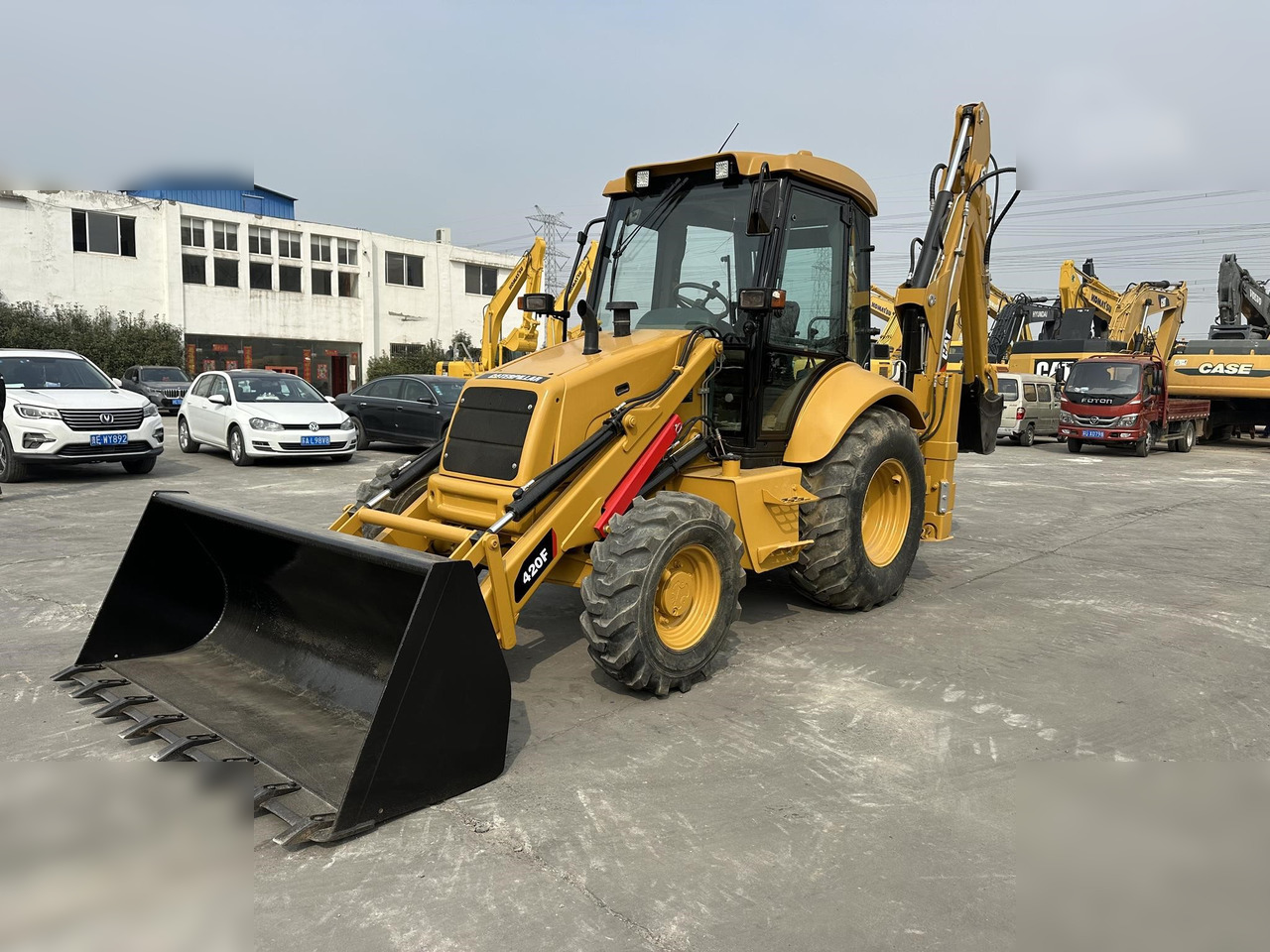 CATERPILLAR 420F - Traktorgraver: bilde 2 CATERPILLAR 420F - Traktorgraver: bilde 2
