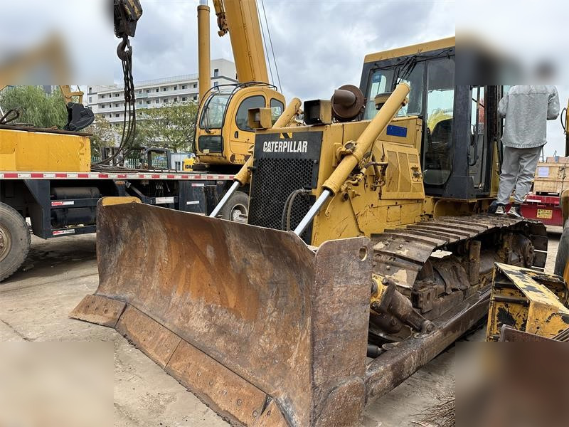 CATERPILLAR D6G2 XL - Bulldozer: bilde 3 CATERPILLAR D6G2 XL - Bulldozer: bilde 3
