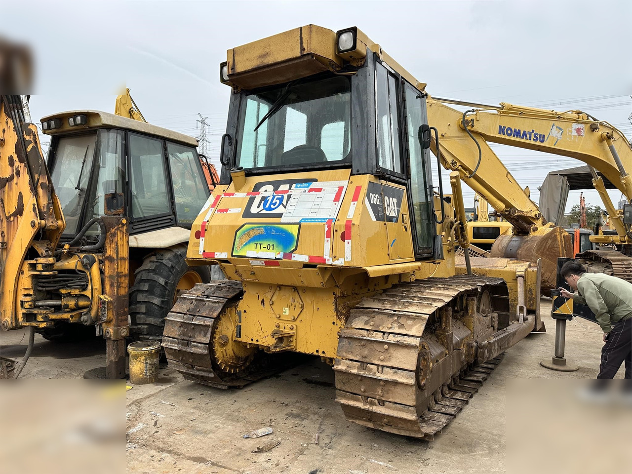 CATERPILLAR D6G2 XL - Bulldozer: bilde 1 CATERPILLAR D6G2 XL - Bulldozer: bilde 1