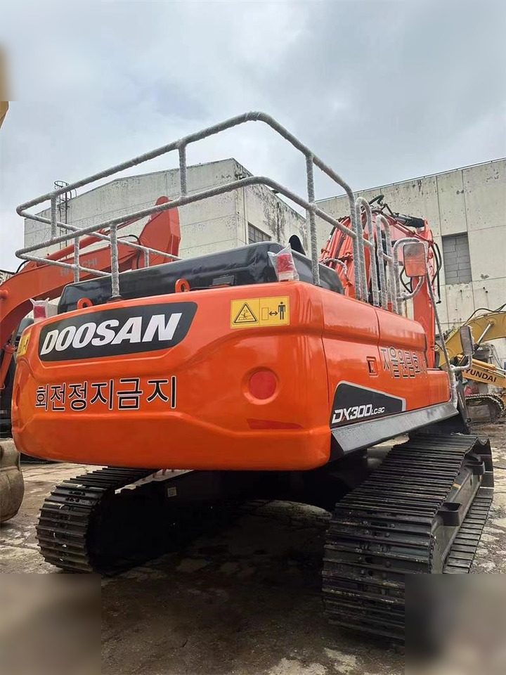 DOOSAN DX300 LC-9C - Beltegraver: bilde 5 DOOSAN DX300 LC-9C - Beltegraver: bilde 5