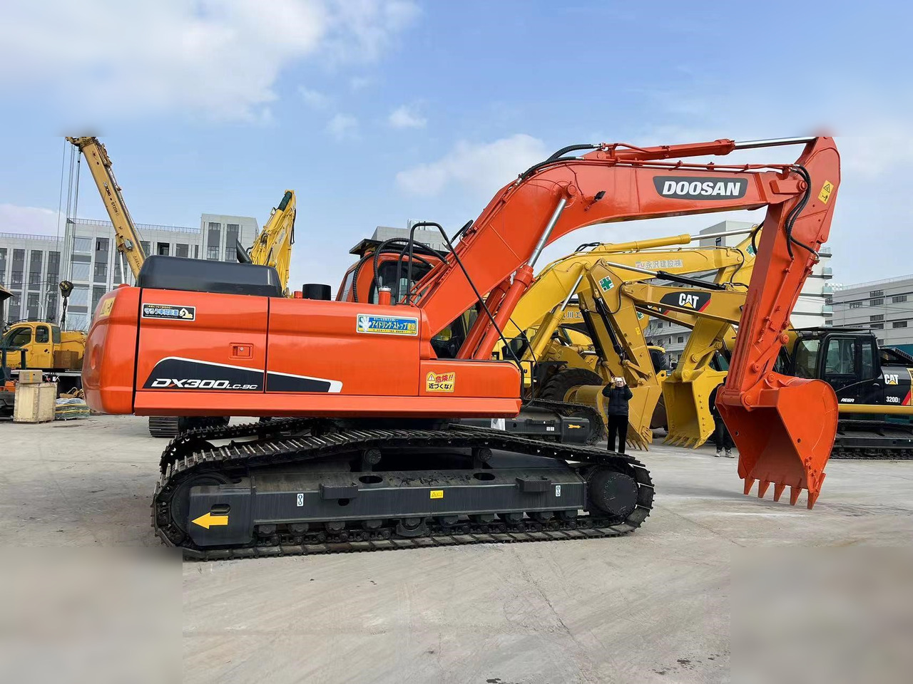 DOOSAN DX300 LC-9C - Beltegraver: bilde 1 DOOSAN DX300 LC-9C - Beltegraver: bilde 1