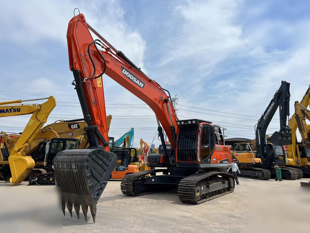 DOOSAN DX300 LC-9C - Beltegraver: bilde 3 DOOSAN DX300 LC-9C - Beltegraver: bilde 3