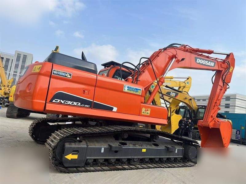 DOOSAN DX300 LC-9C - Beltegraver: bilde 1 DOOSAN DX300 LC-9C - Beltegraver: bilde 1