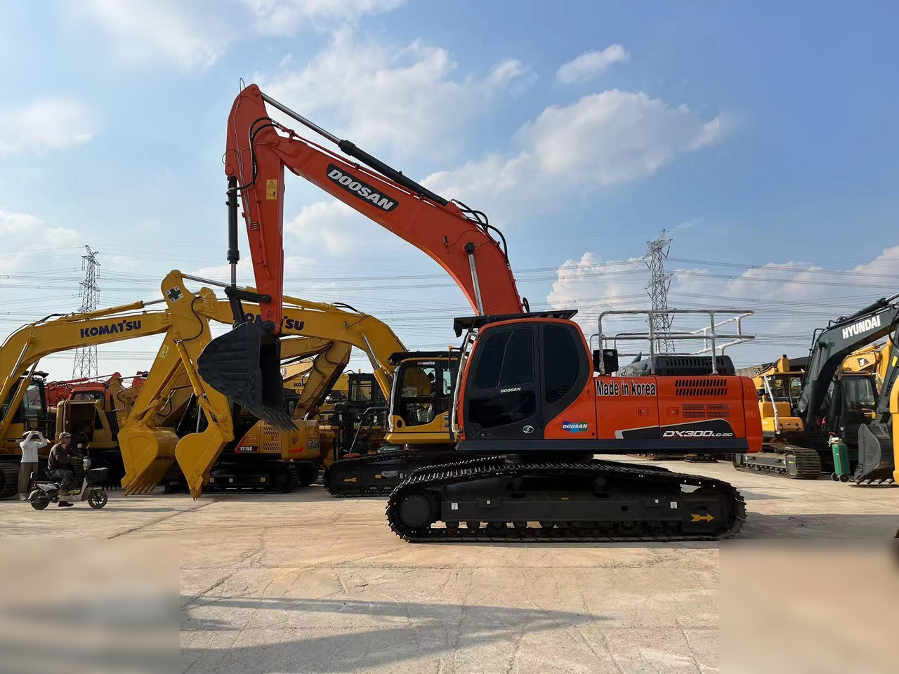 DOOSAN DX300 LC-9C - Beltegraver: bilde 1 DOOSAN DX300 LC-9C - Beltegraver: bilde 1