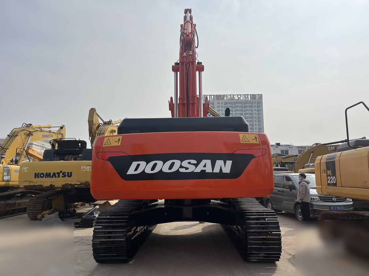 DOOSAN DX420 LC-9C - Beltegraver: bilde 2 DOOSAN DX420 LC-9C - Beltegraver: bilde 2