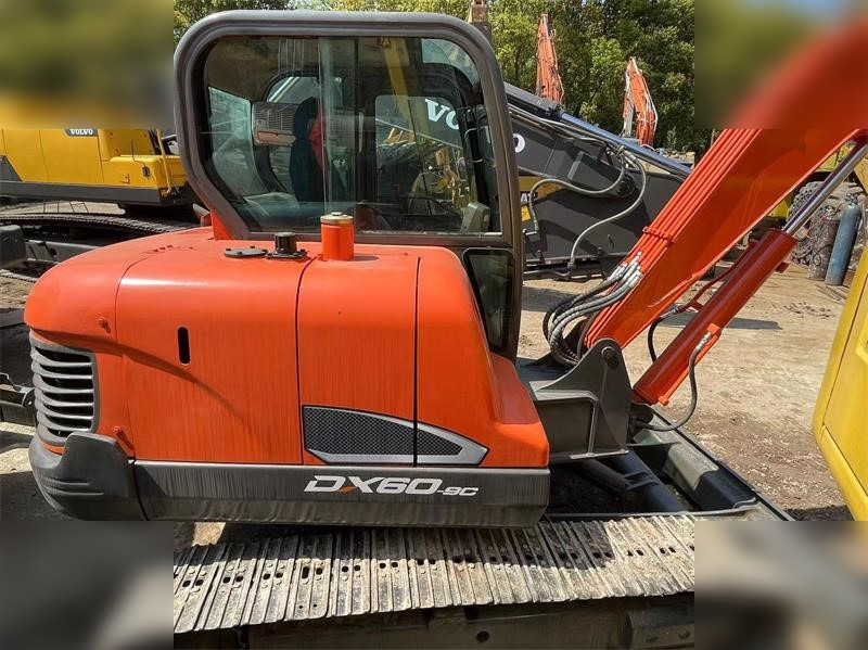 DOOSAN DX60E-9C - Minigraver: bilde 2 DOOSAN DX60E-9C - Minigraver: bilde 2