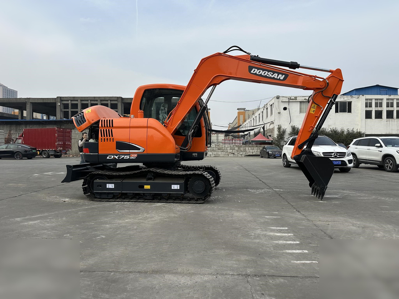 DOOSAN DX75-9CN - Beltegraver: bilde 2 DOOSAN DX75-9CN - Beltegraver: bilde 2
