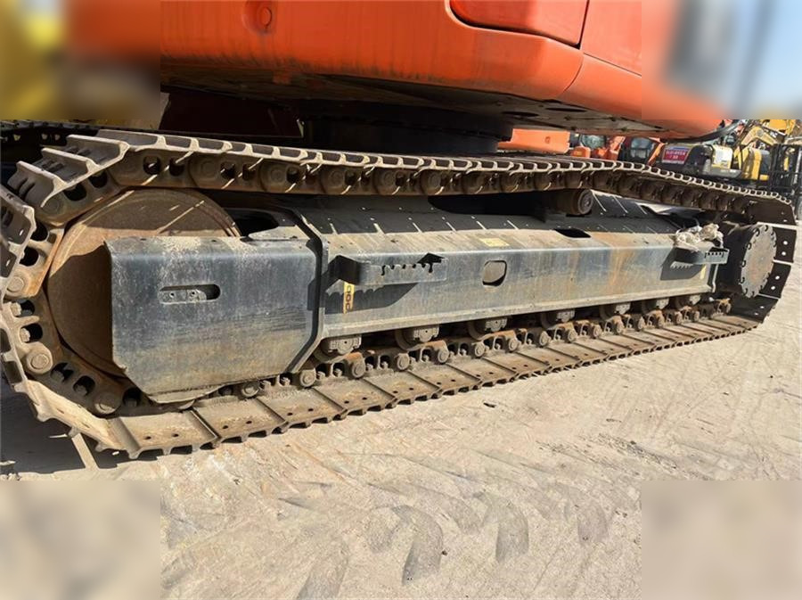 HITACHI ZX135US - Beltegraver: bilde 3 HITACHI ZX135US - Beltegraver: bilde 3