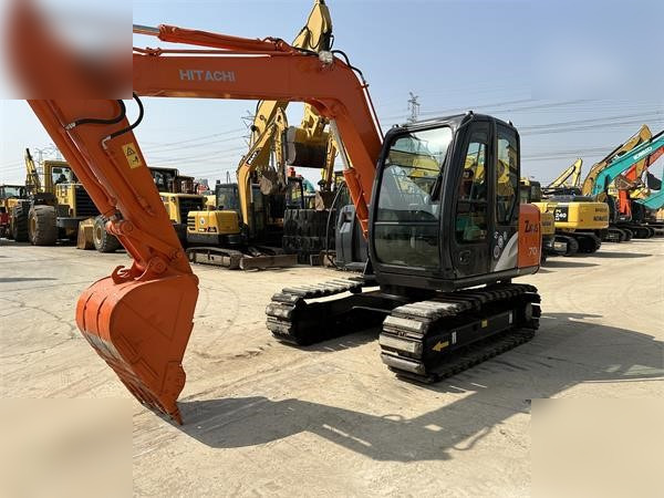 HITACHI ZX70 - Beltegraver: bilde 4 HITACHI ZX70 - Beltegraver: bilde 4